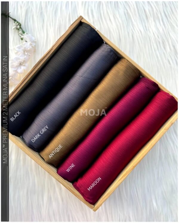 Muna Satin Hijab